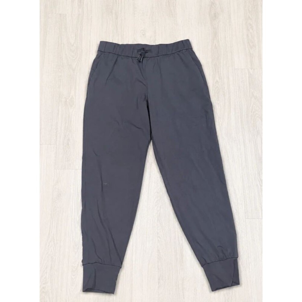 Women’s Charcoal Gray Pull-On Jogger Pants Size Medium(k)